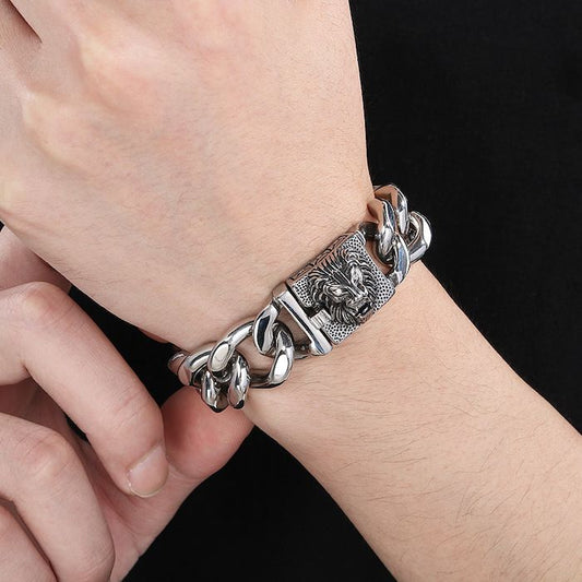 Lion's Majesty Cuff